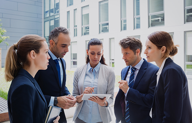 Connecting Top Real Estate Talent with UAE Businesses