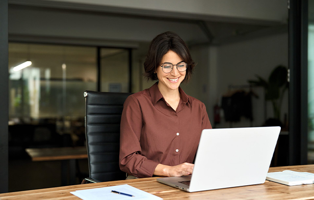 How Our Manufacturing Operations Recruitment Agency Connects Talent with UAE Companies